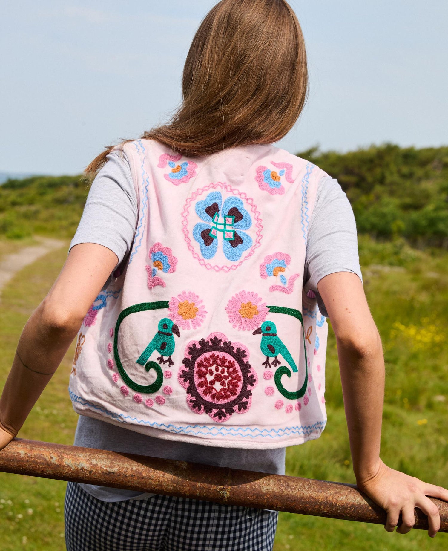 Caia Vest