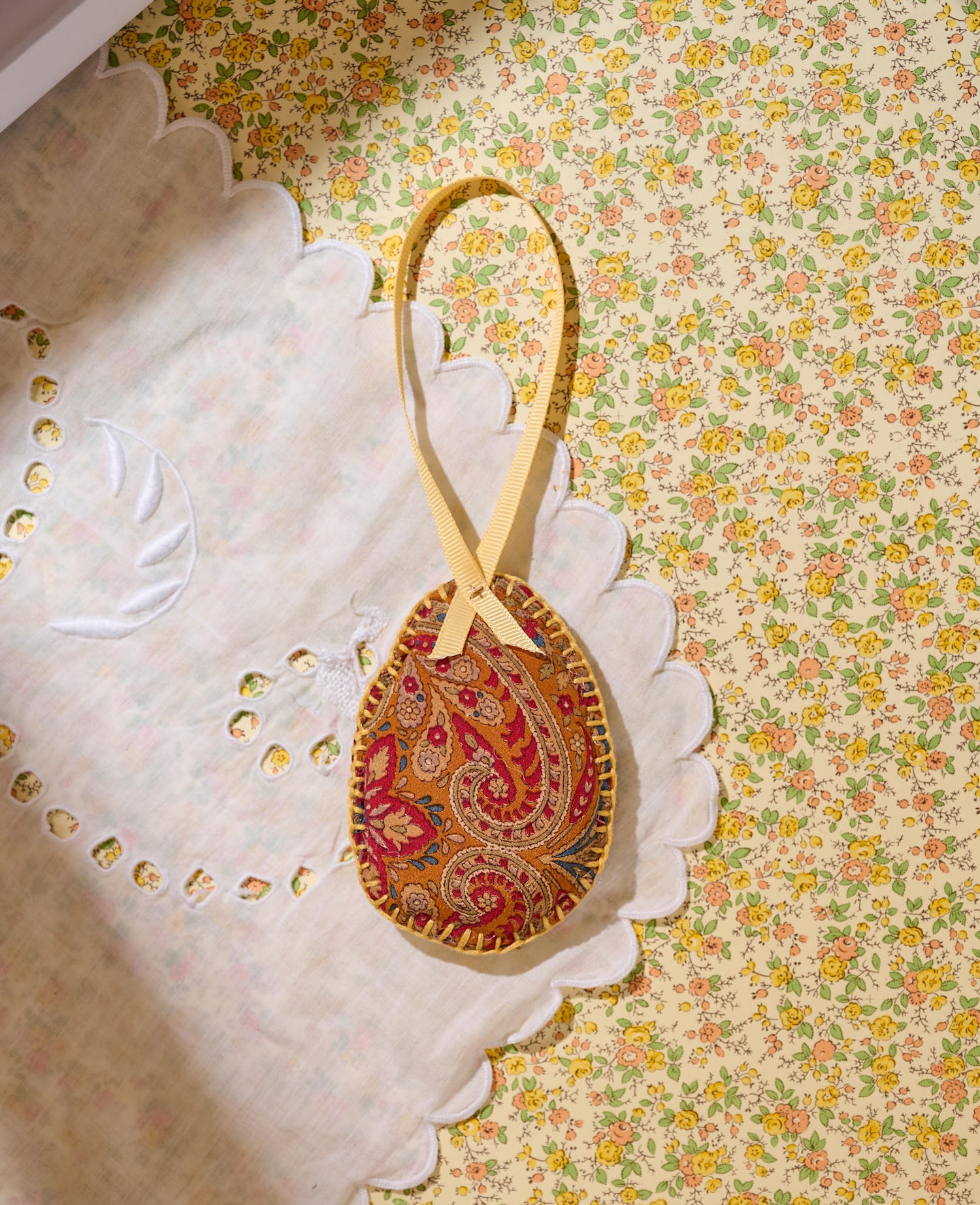 Joanna SILK Ornament - No. 17