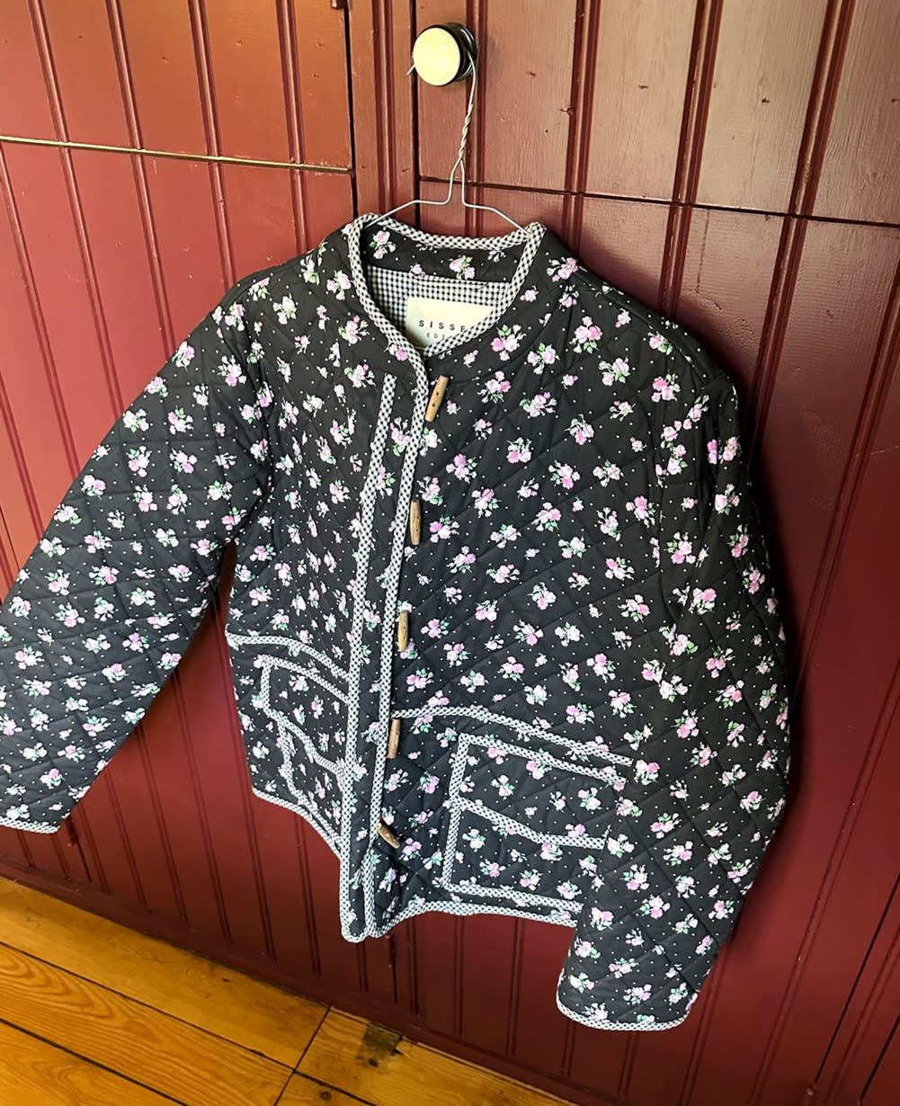 Adriane Jacket - Black Rose