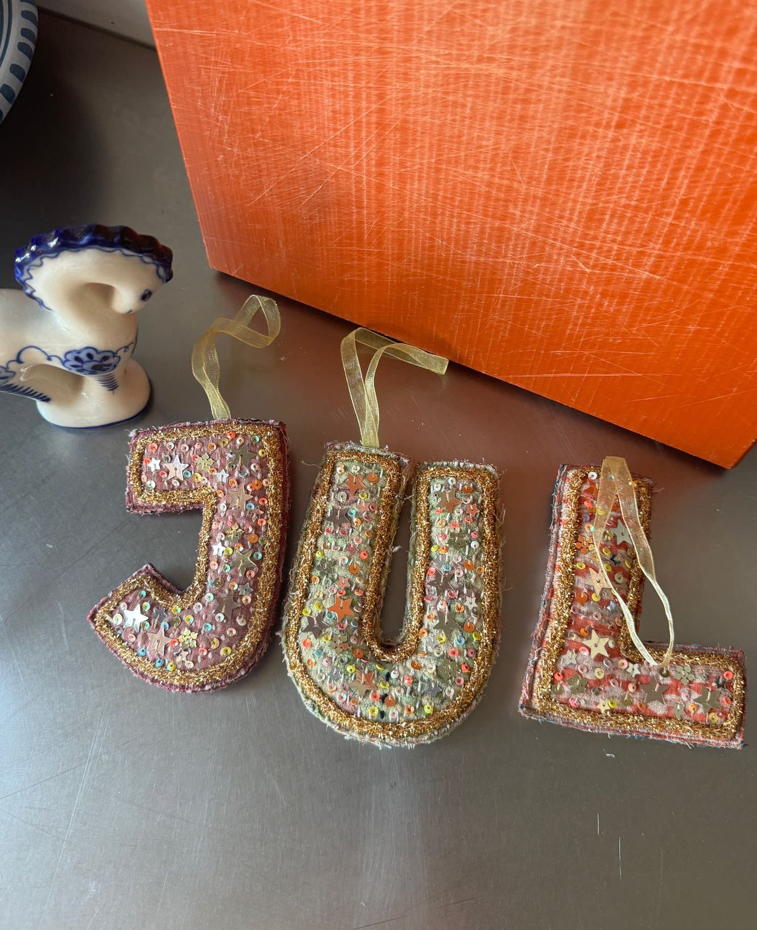 Alphabet Ornament - L