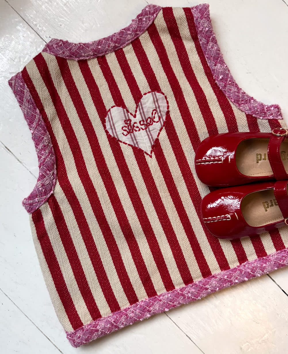 Como MINI Vest - Red Stripes