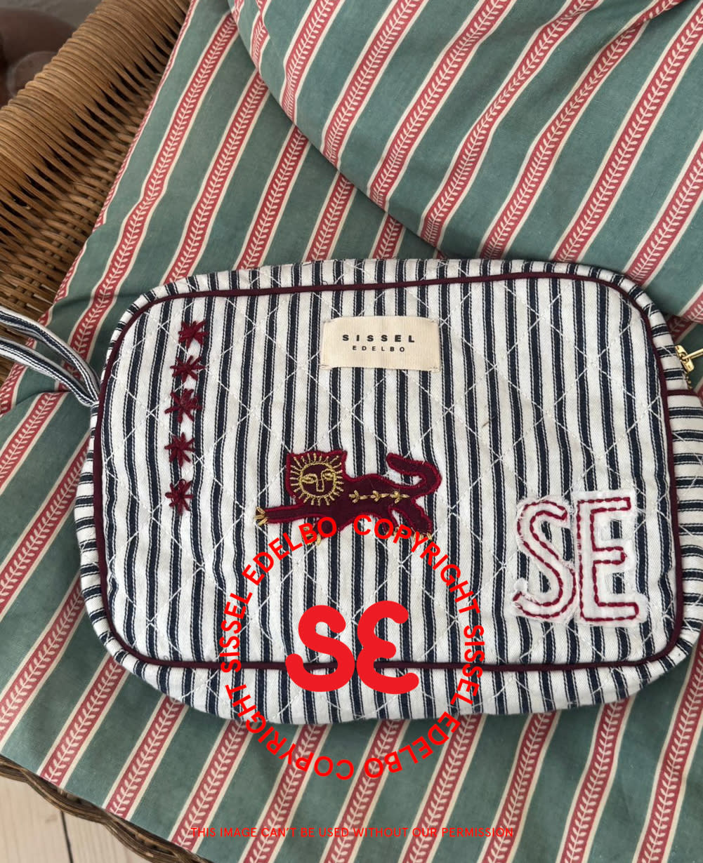 Elisa Cosmetic Bag - Milk Lad