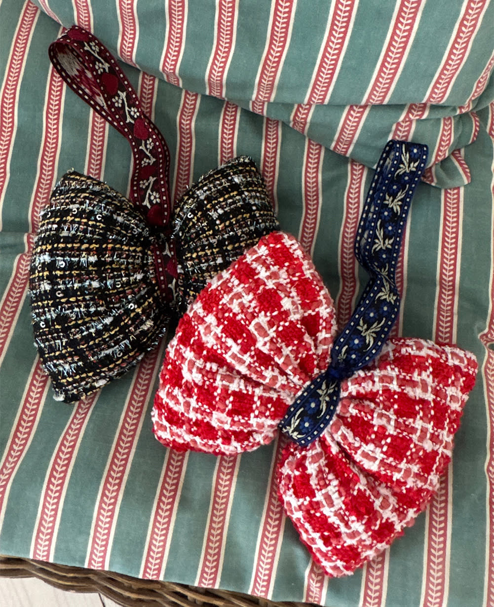 Boucle Bow Ornament - Red