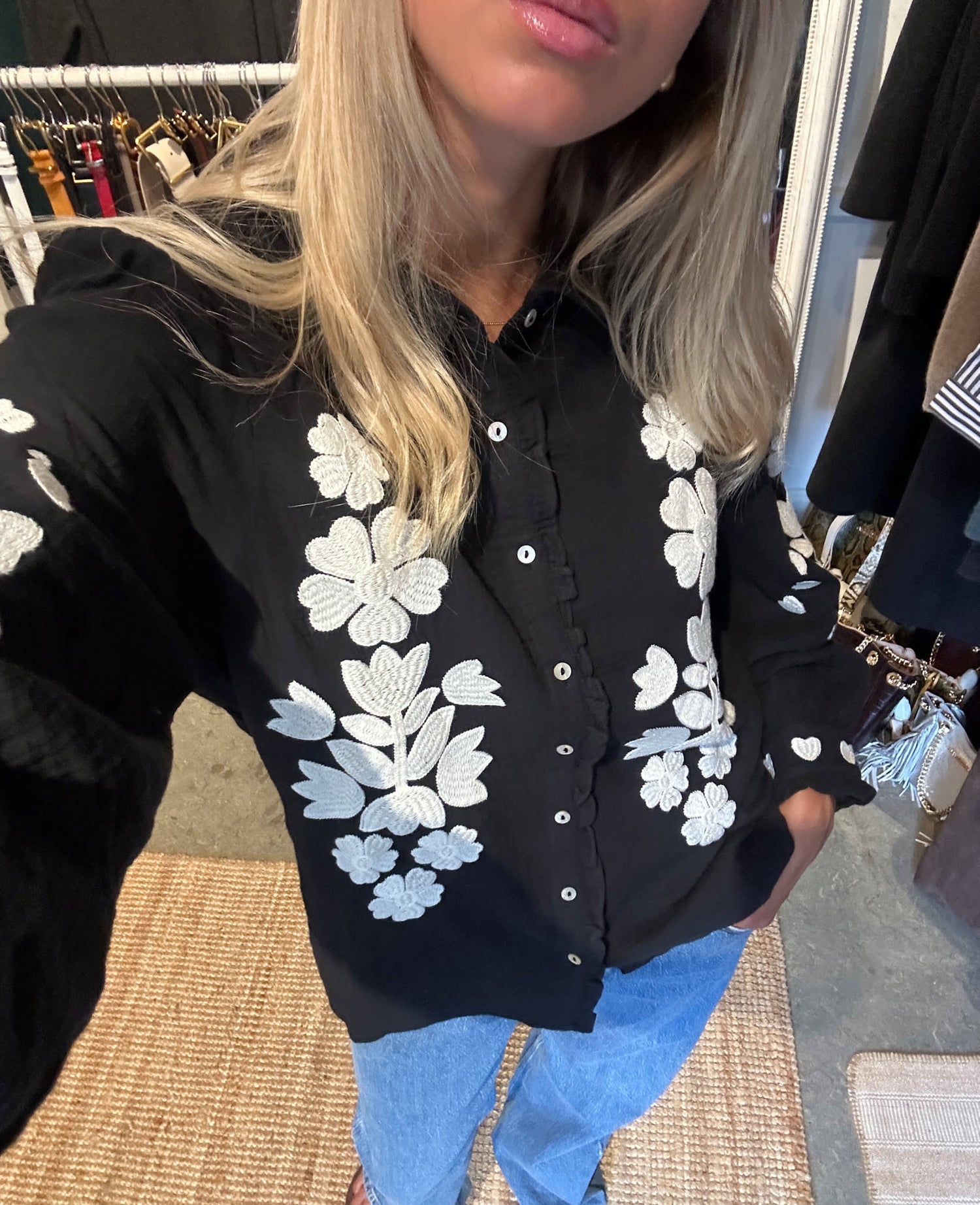 Rae Shirt - Black