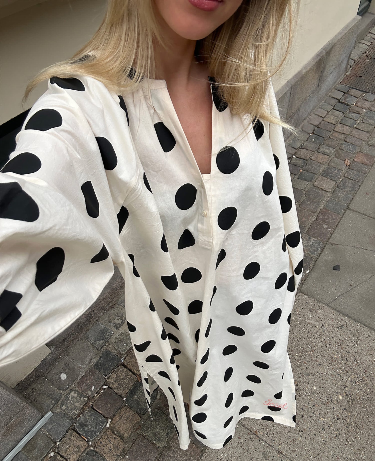 Lara Dress - Black Dot