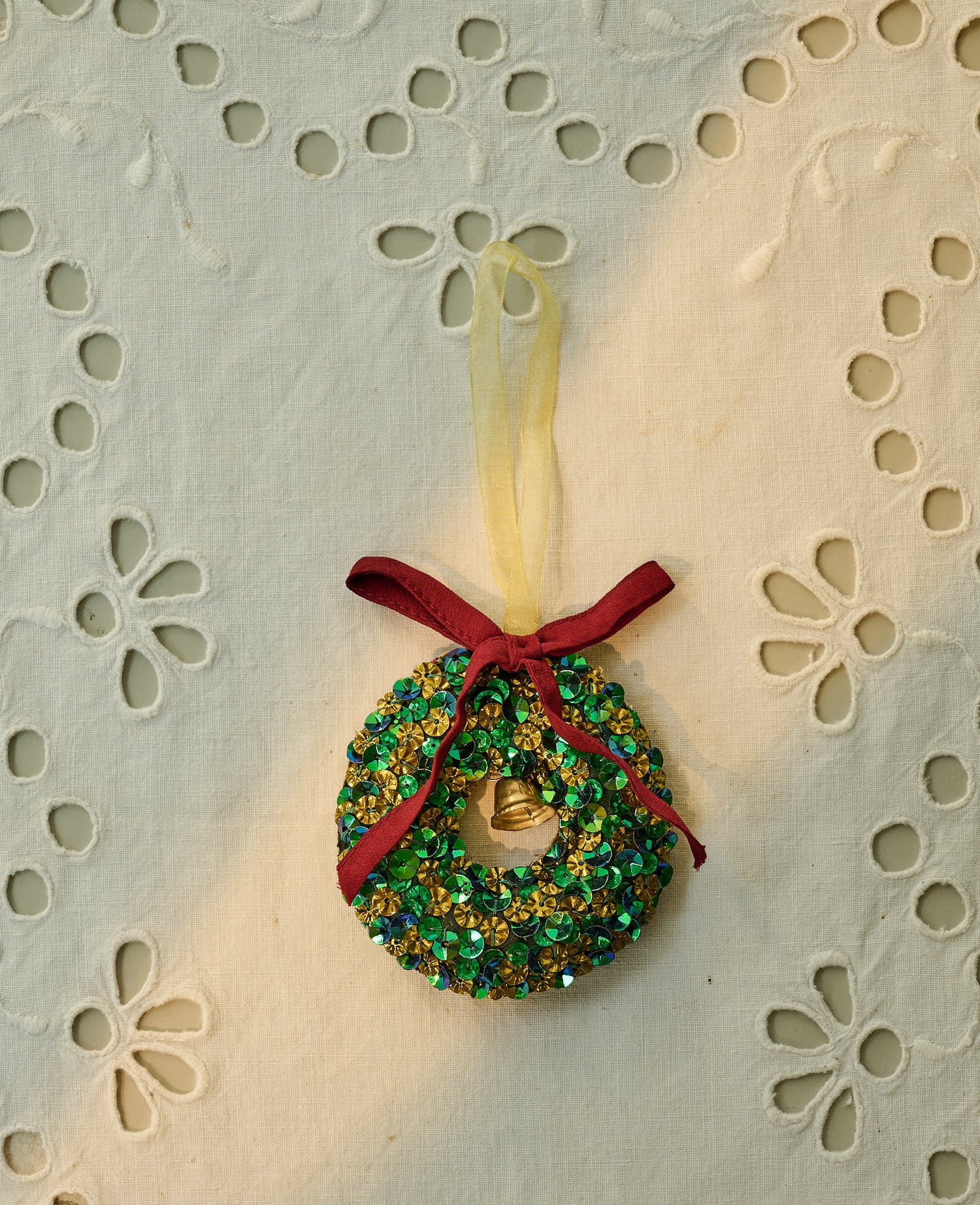 Wreath Ornament - Green Sparkle