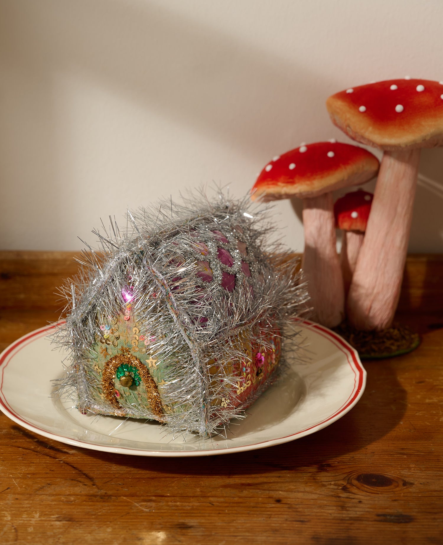 Gingerbread House - MEDIUM - No. 261