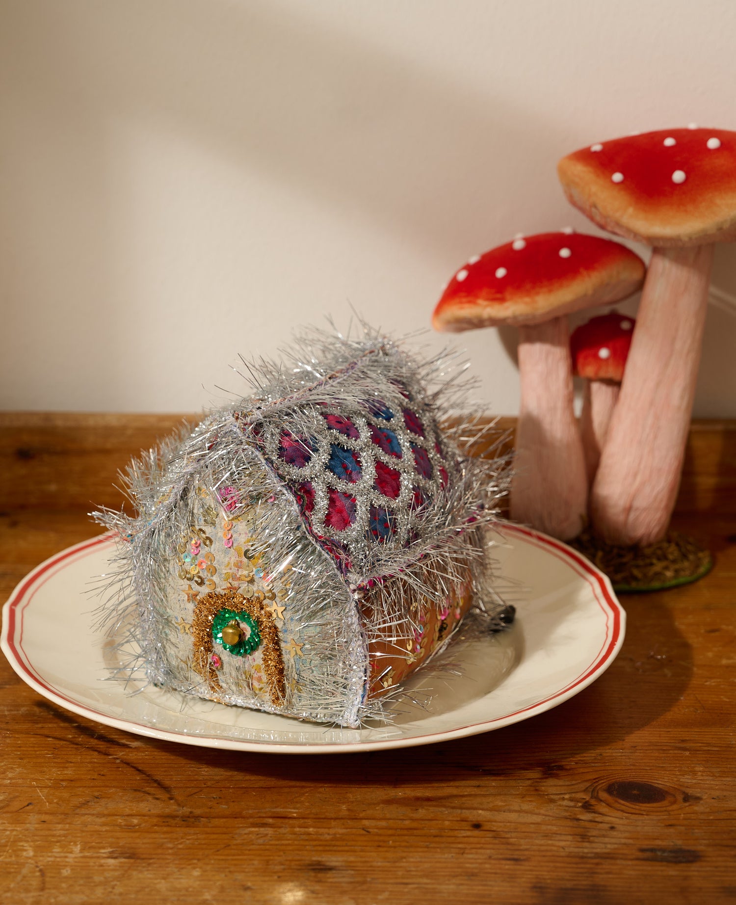 Gingerbread House - MEDIUM - No. 299