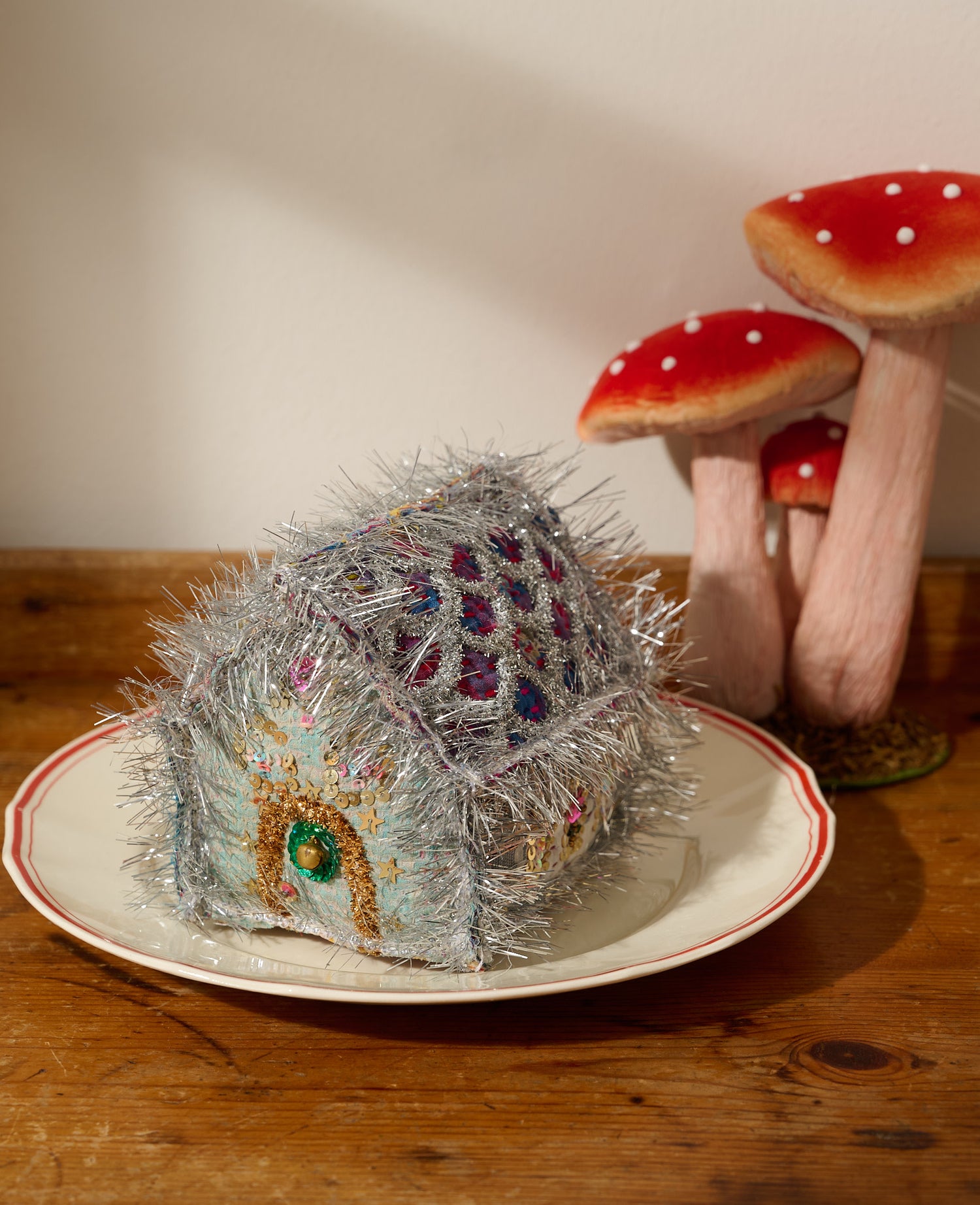 Gingerbread House - MEDIUM - No. 308