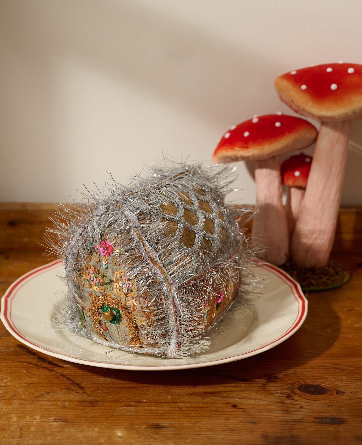 Gingerbread House - MEDIUM - No. 309