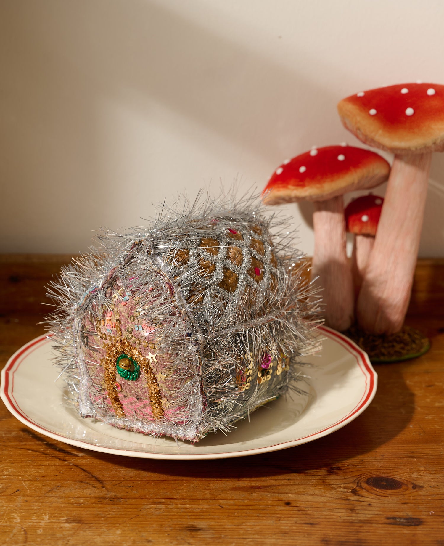 Gingerbread House - MEDIUM - No. 343