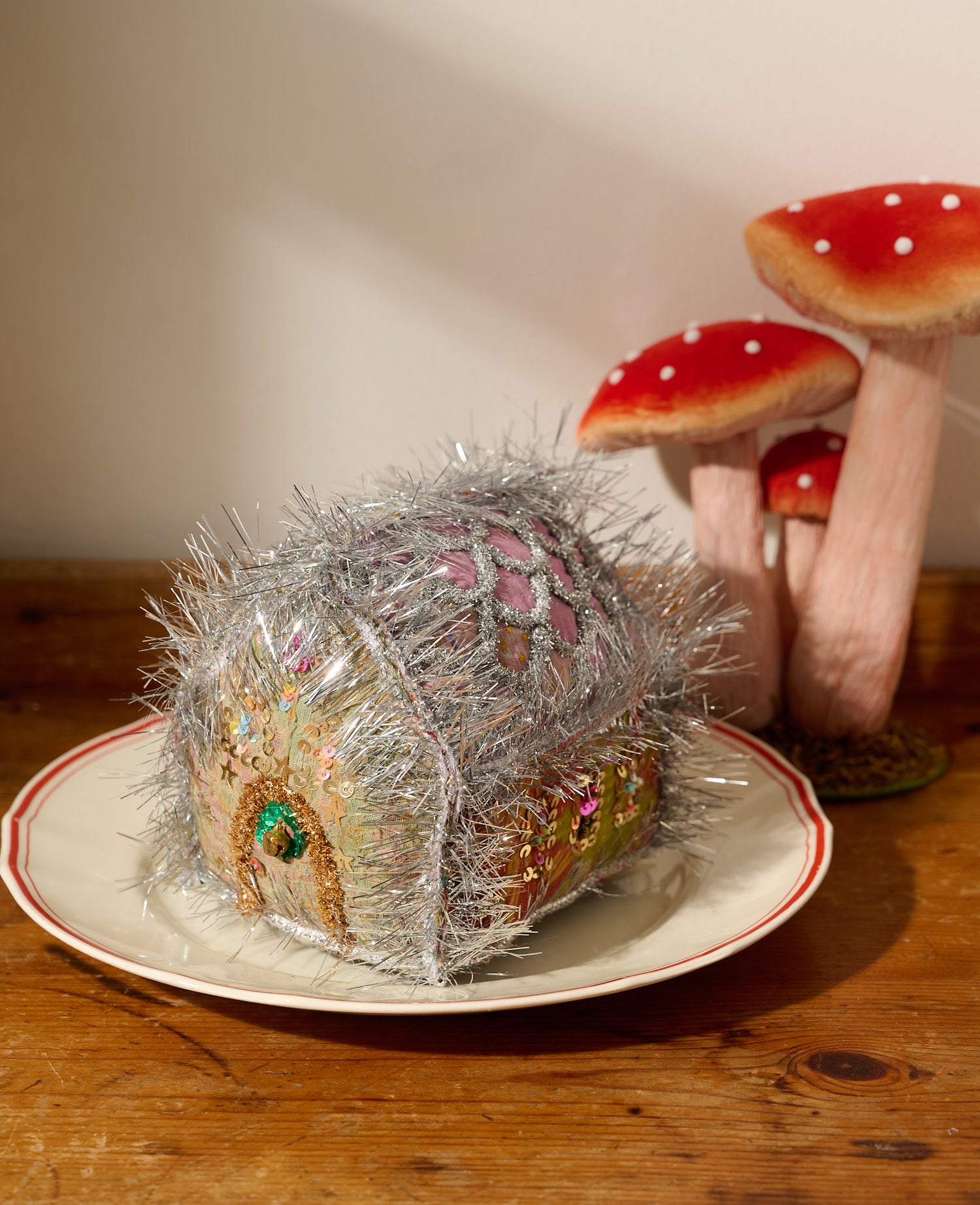 Gingerbread House - MEDIUM - No. 352