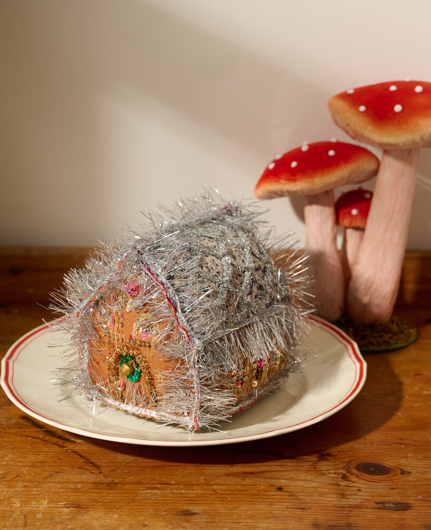 Gingerbread House - MEDIUM - No. 354