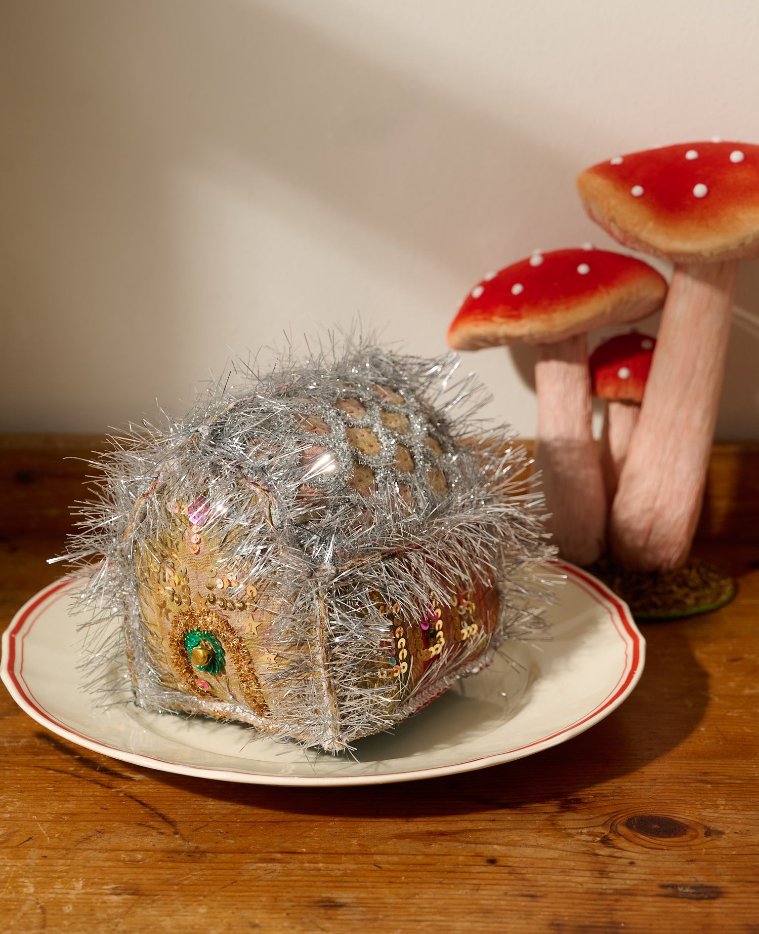 Gingerbread House - MEDIUM - No. 371