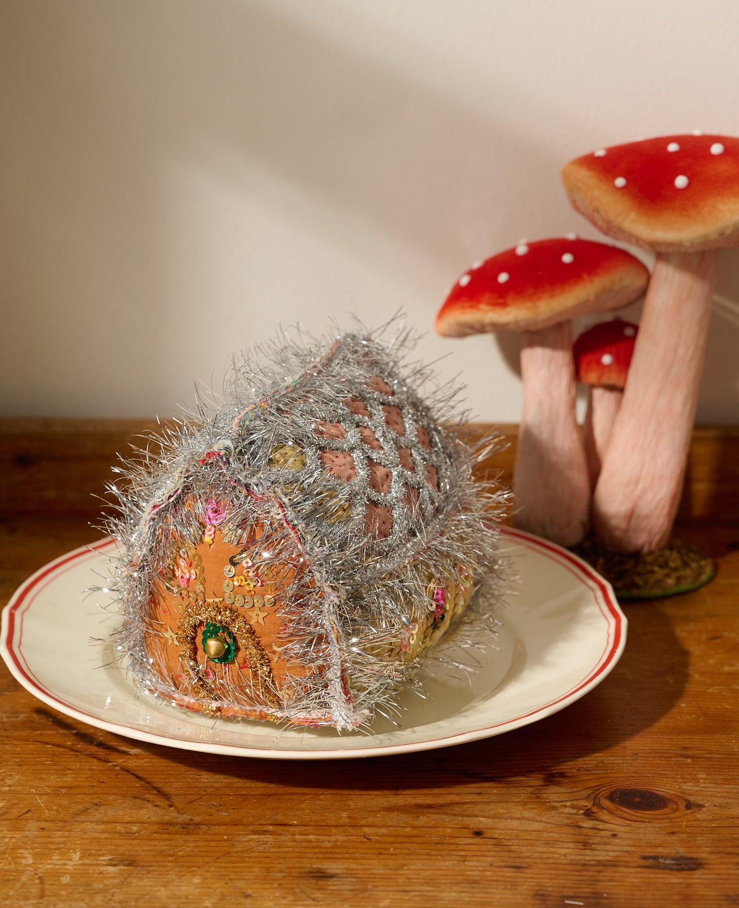 Gingerbread House - MEDIUM - No. 438