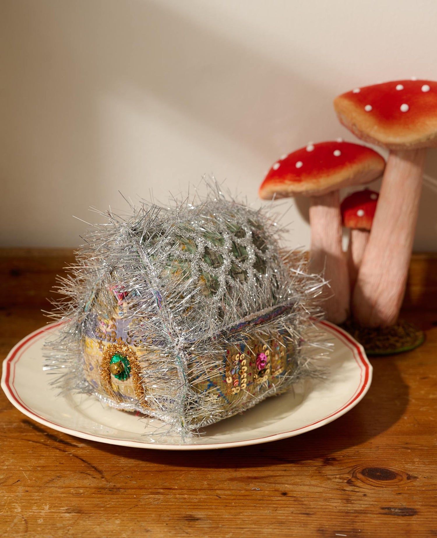 Gingerbread House - MEDIUM - No. 449
