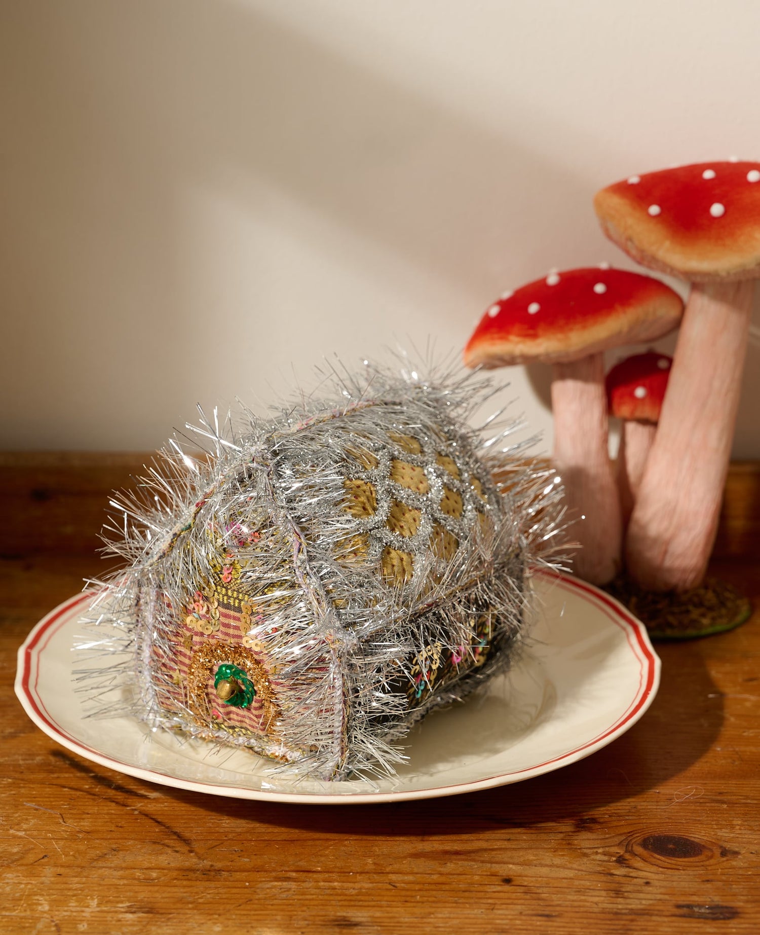 Gingerbread House - MEDIUM - No. 523