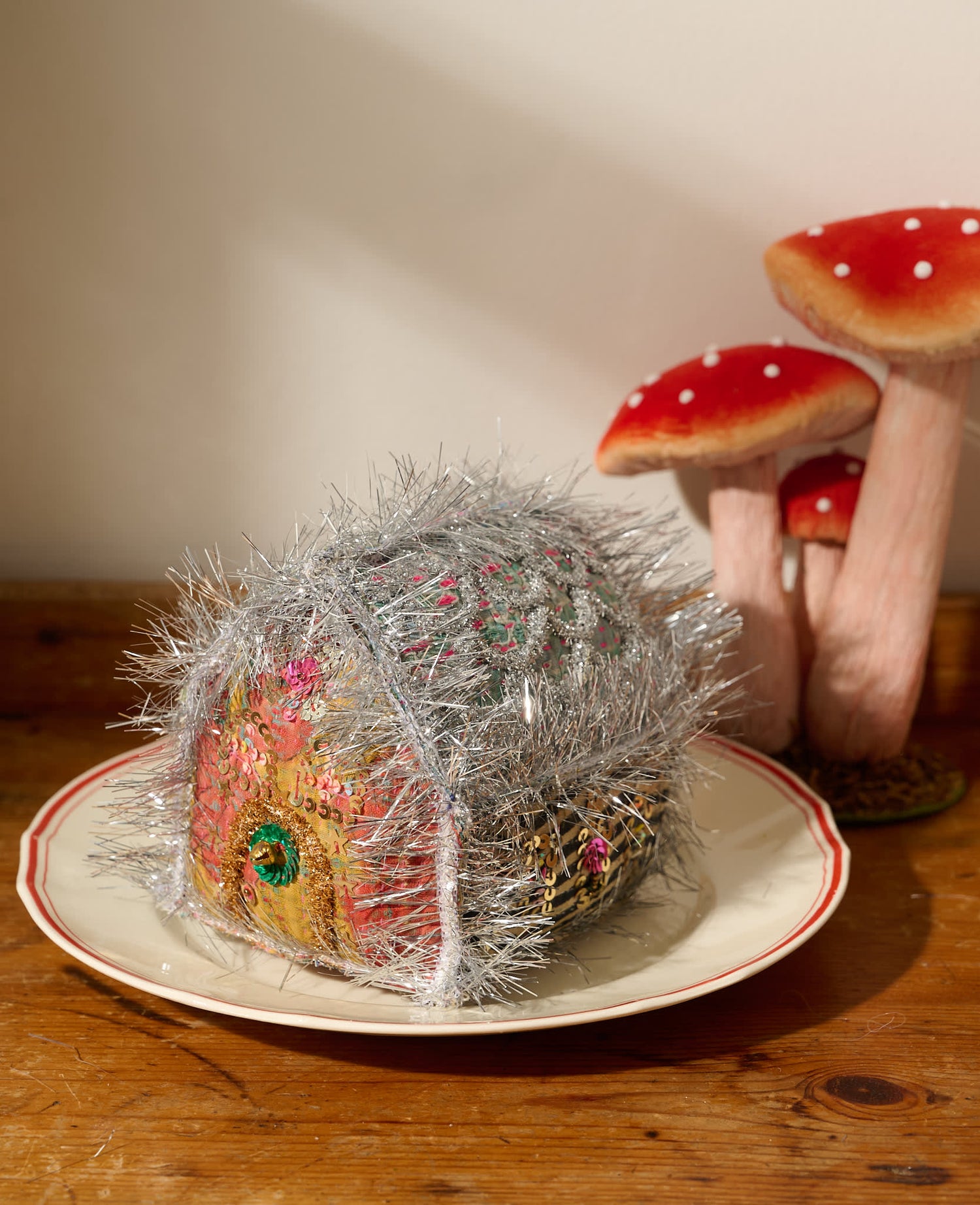 Gingerbread House - MEDIUM - No. 547