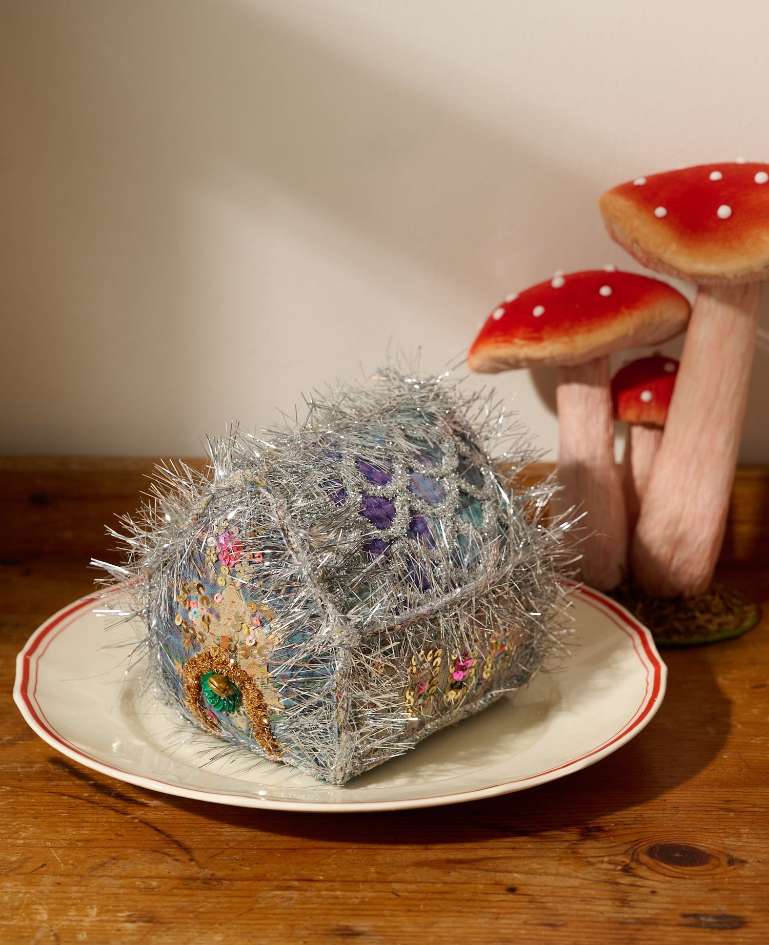 Gingerbread House - MEDIUM - No. 571