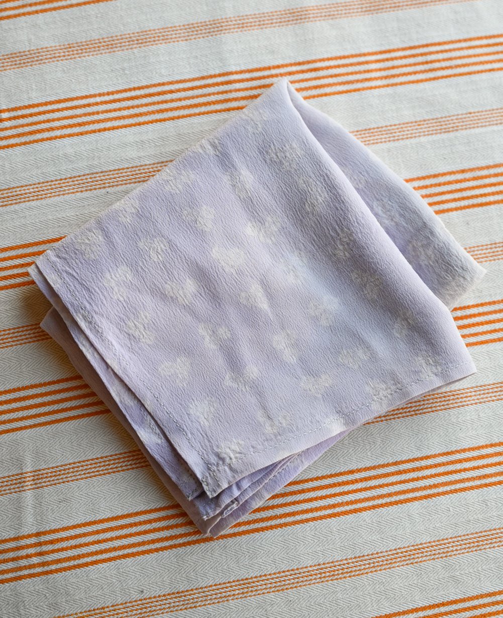 Vinita SILK Scarf - No. 106