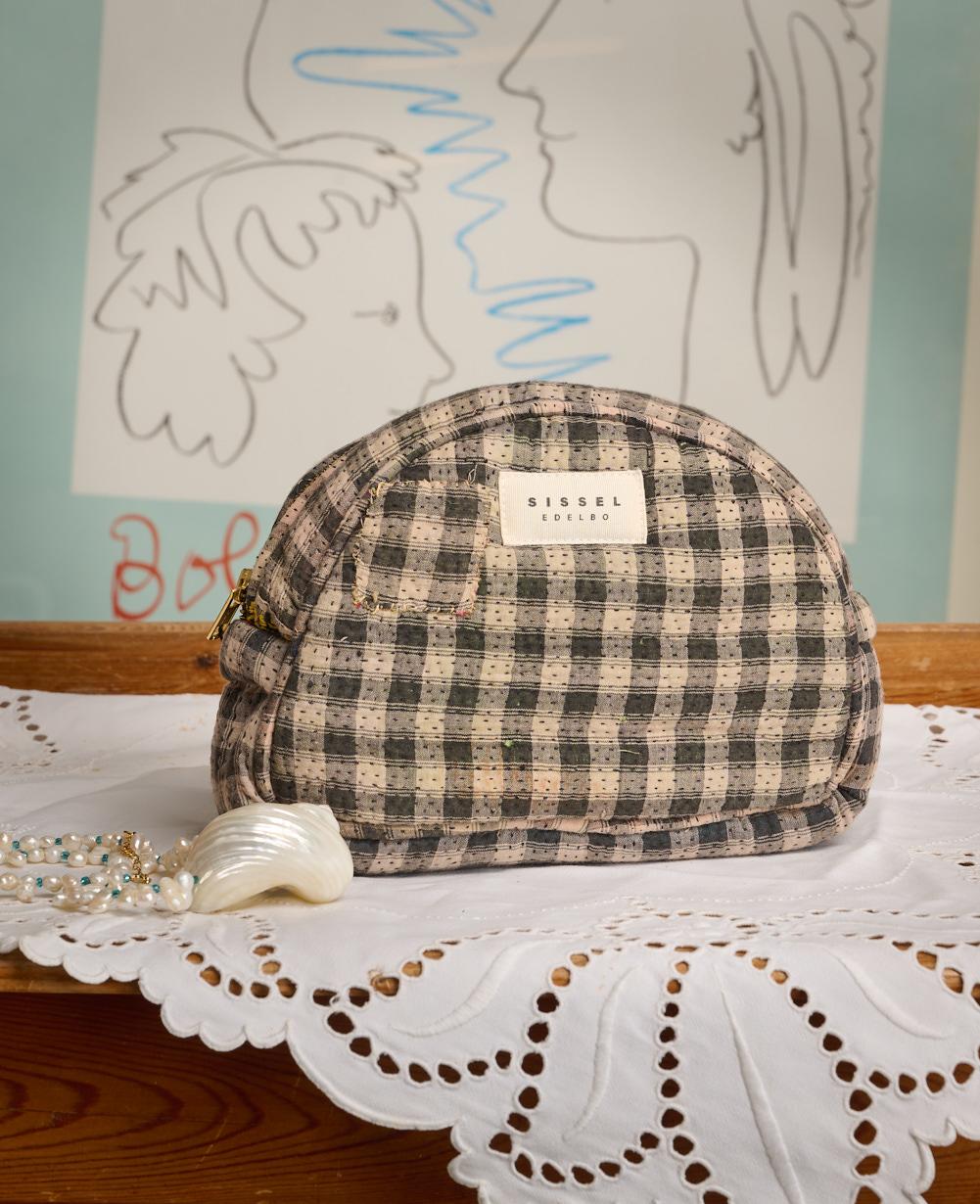 Savannah Cosmetic Bag - No. 308