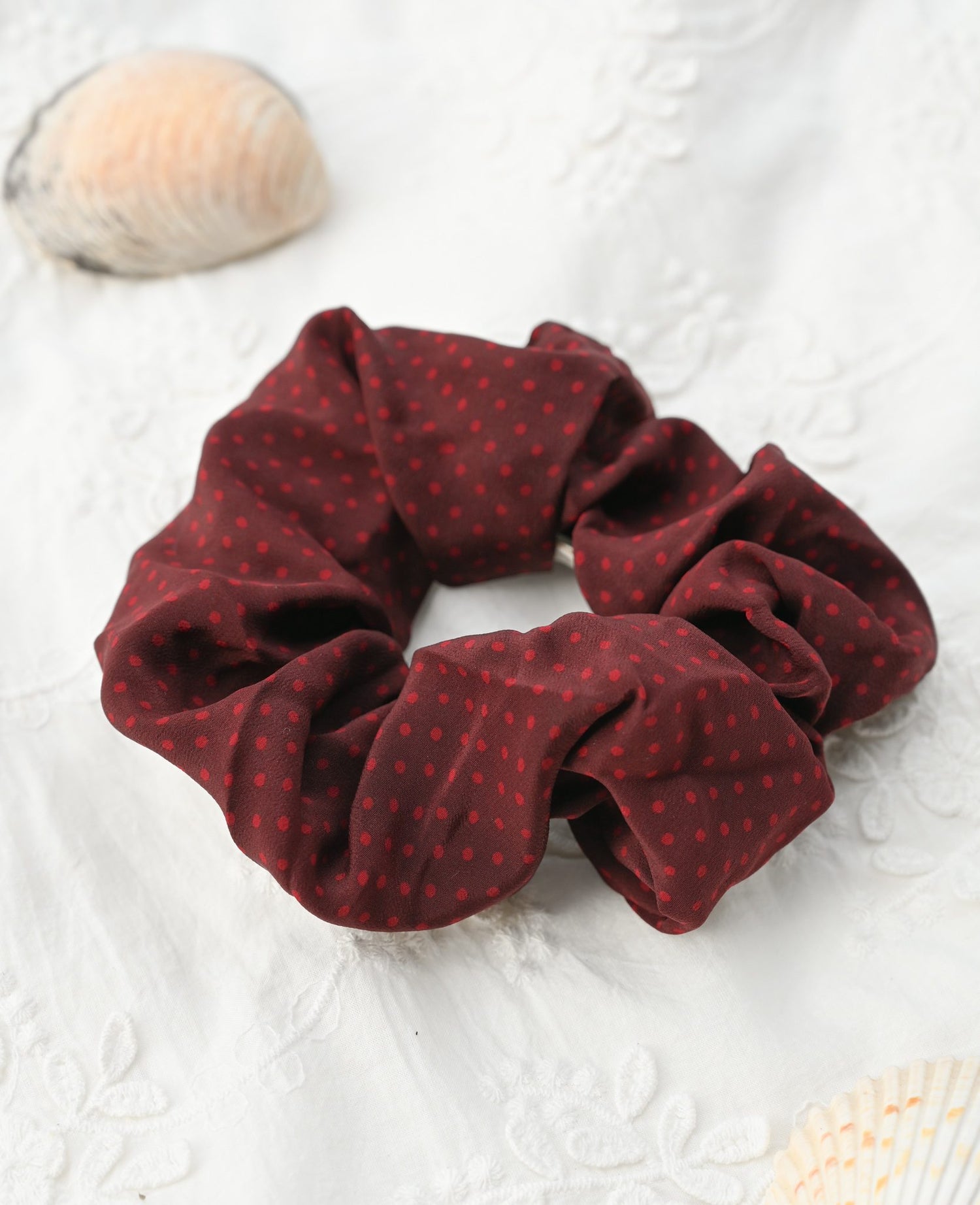 Meadow SILK Scrunchie - No. 101