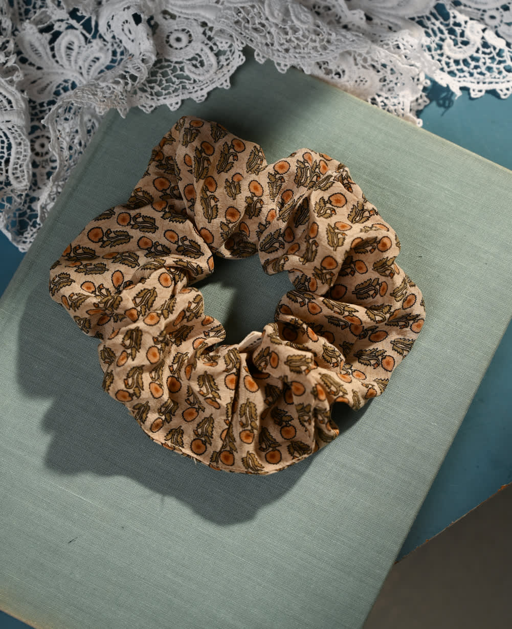 Meadow SILK Scrunchie - No. 62