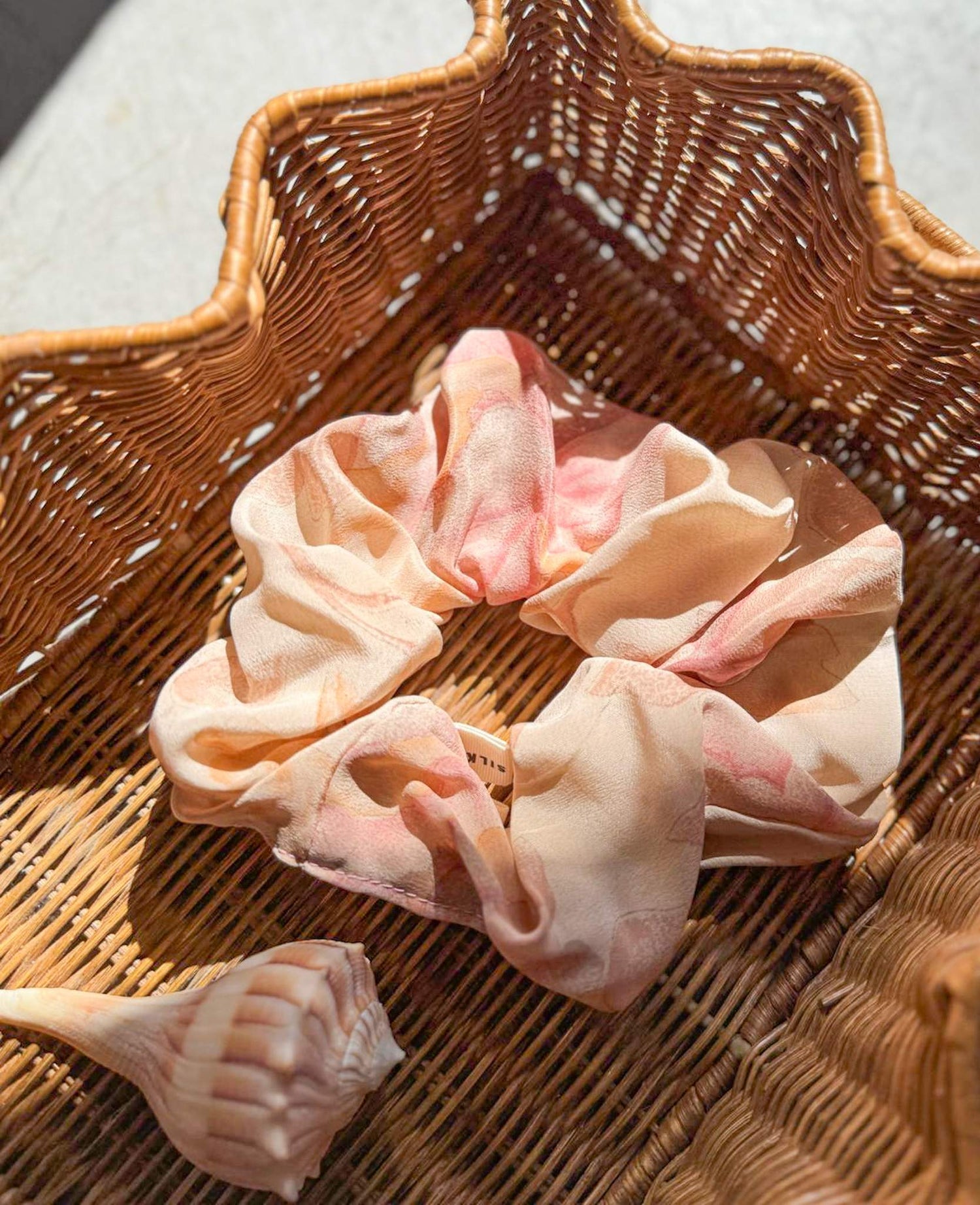 Meadow SILK Scrunchie - No. 64