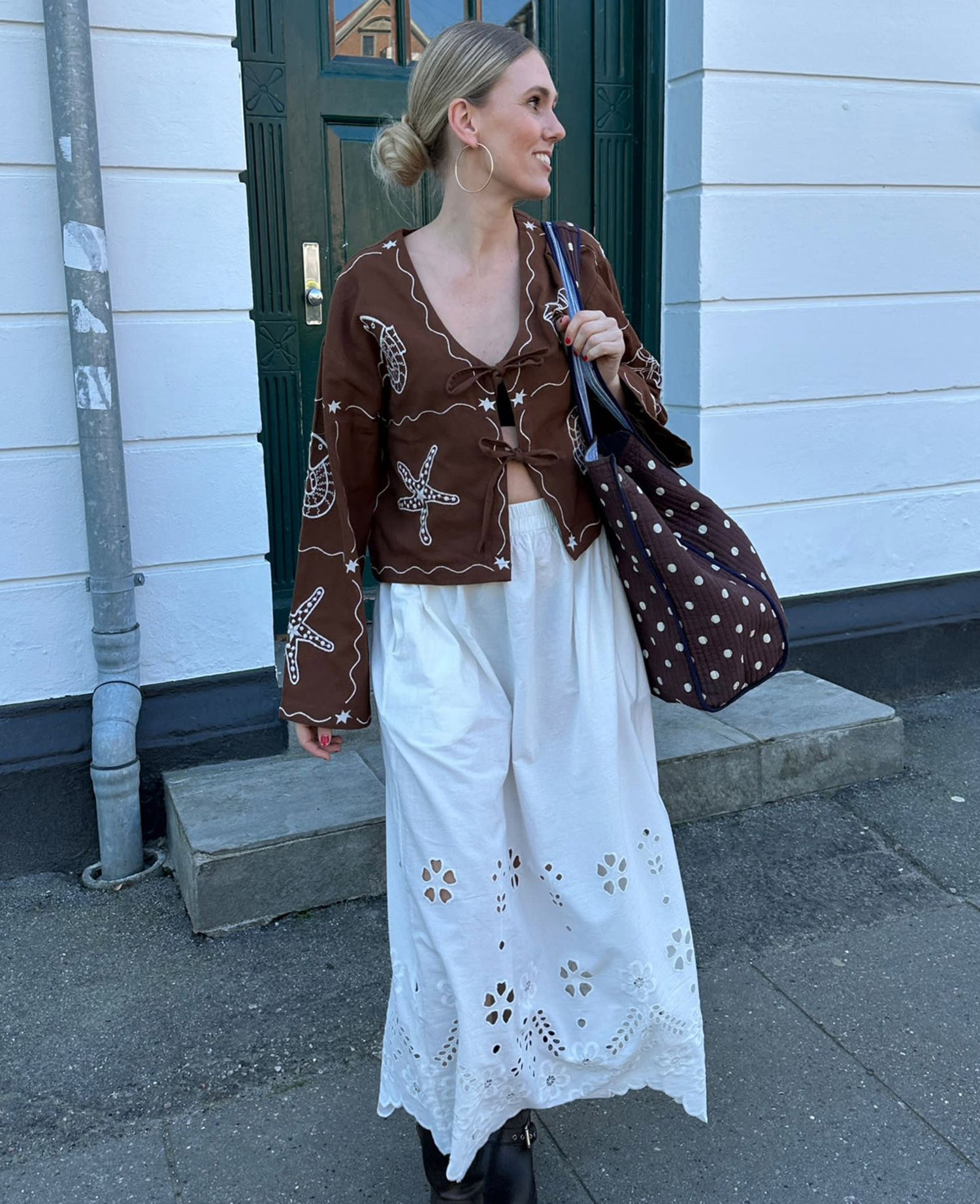 Seashell Top - Soft Brown