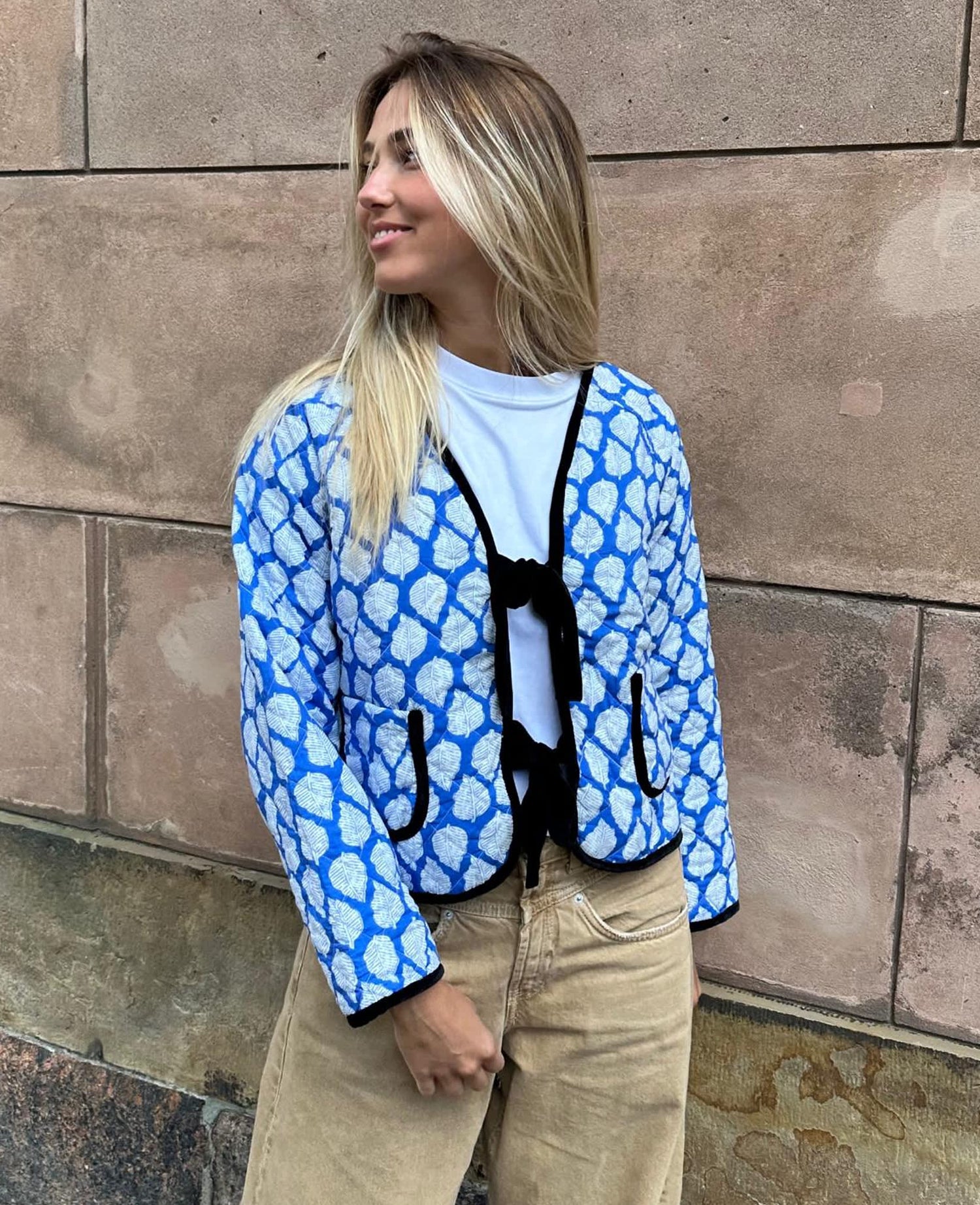 Suvanna Jacket - Blue Leaves
