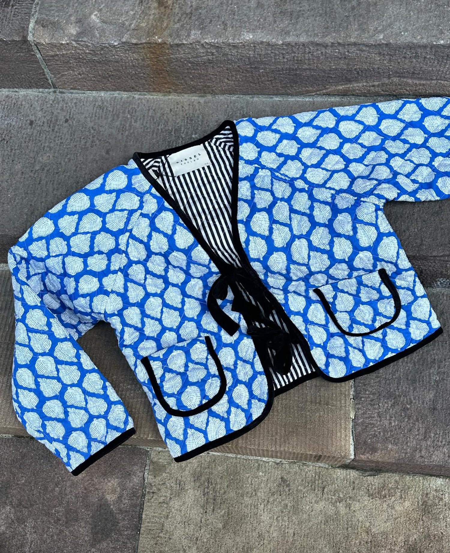 Suvanna Jacket - Blue Leaves