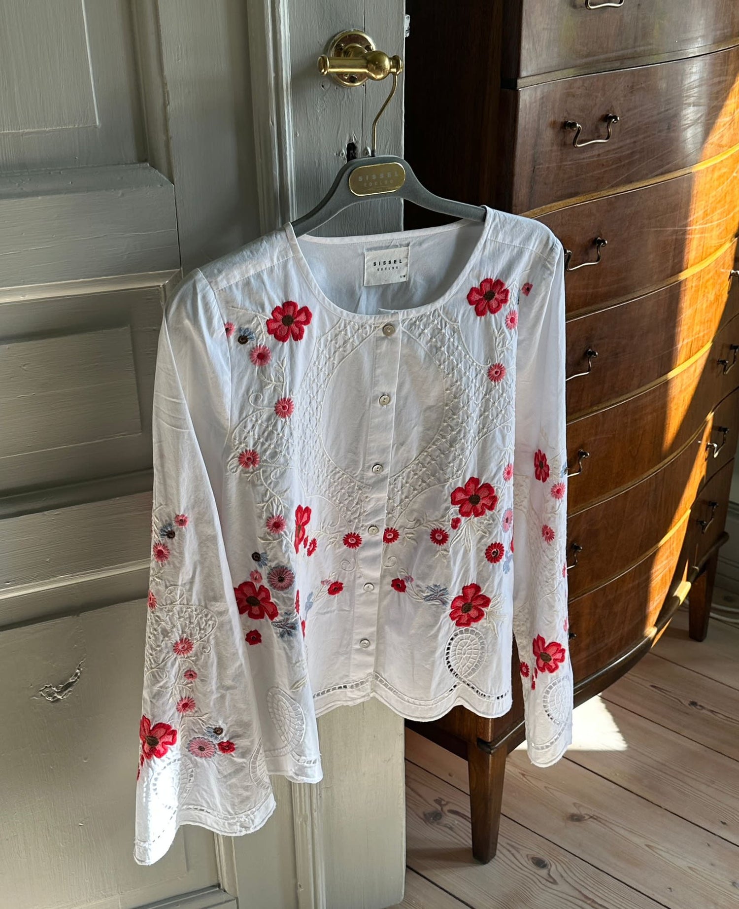 Vitus Shirt - White